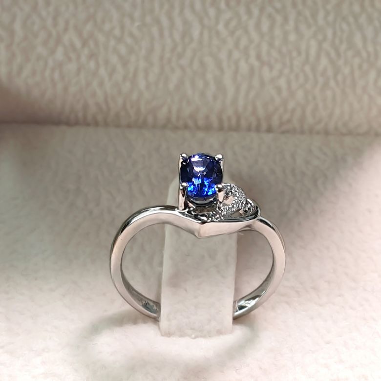 Bague Solitaire - Saphir et Diamants - Or blanc 18 carats - 7