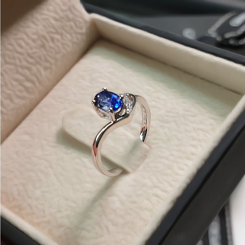 Bague Solitaire - Saphir et Diamants - Or blanc 18 carats - 8