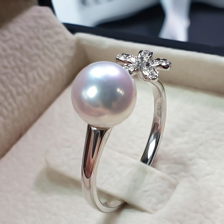 Bague fleur et perle Akoya blanche Japon. Diamants - 4