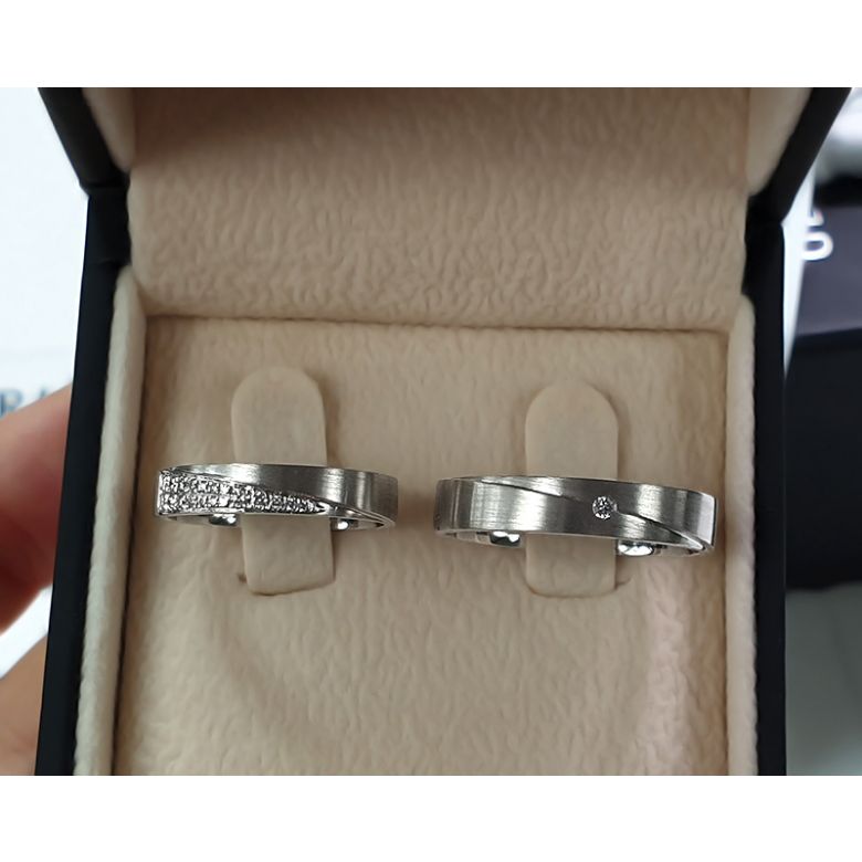 Alliances Duo Sillage Amoureux en Or Blanc et Diamants | Gemperles - 2