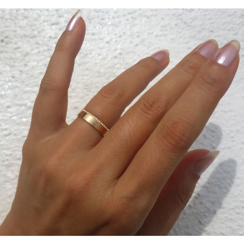 Alliance Prielle - Or Jaune Brossé 18cts pour Femme - Liseré de 19 Diamants | Gemperles - 4