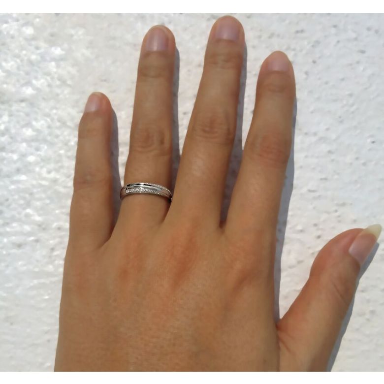 Alliance Femme. Or blanc. Diamants 0.11ct - 3