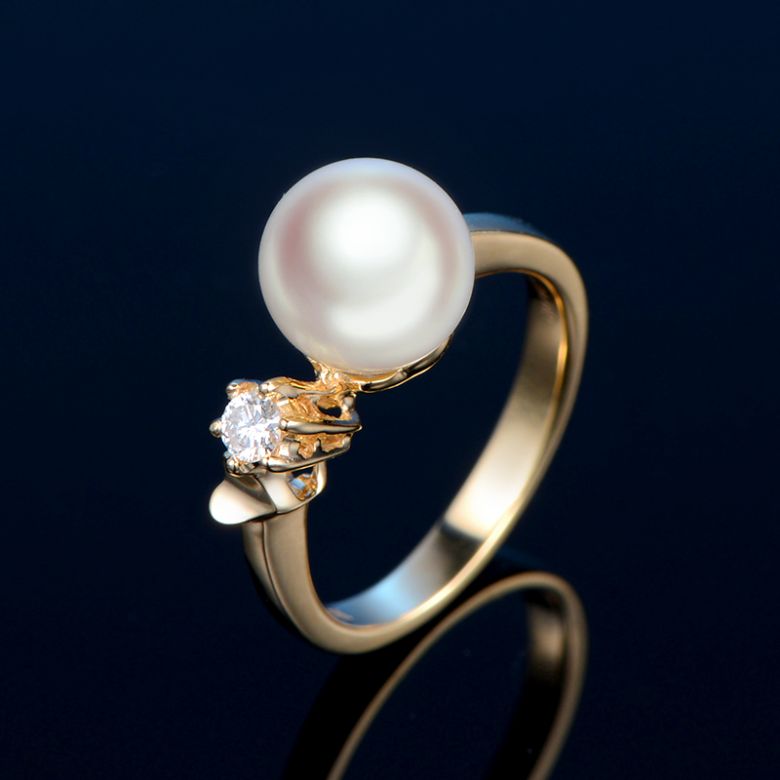 Bague Or jaune. Duo Perle Akoya et Diamant serti - 2