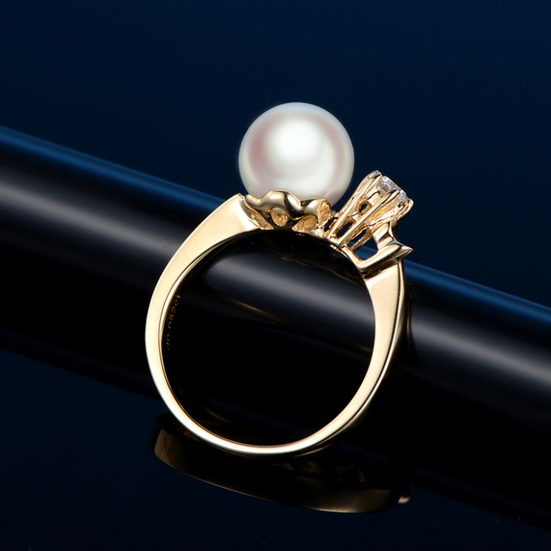 Bague Or jaune. Duo Perle Akoya et Diamant serti - 4
