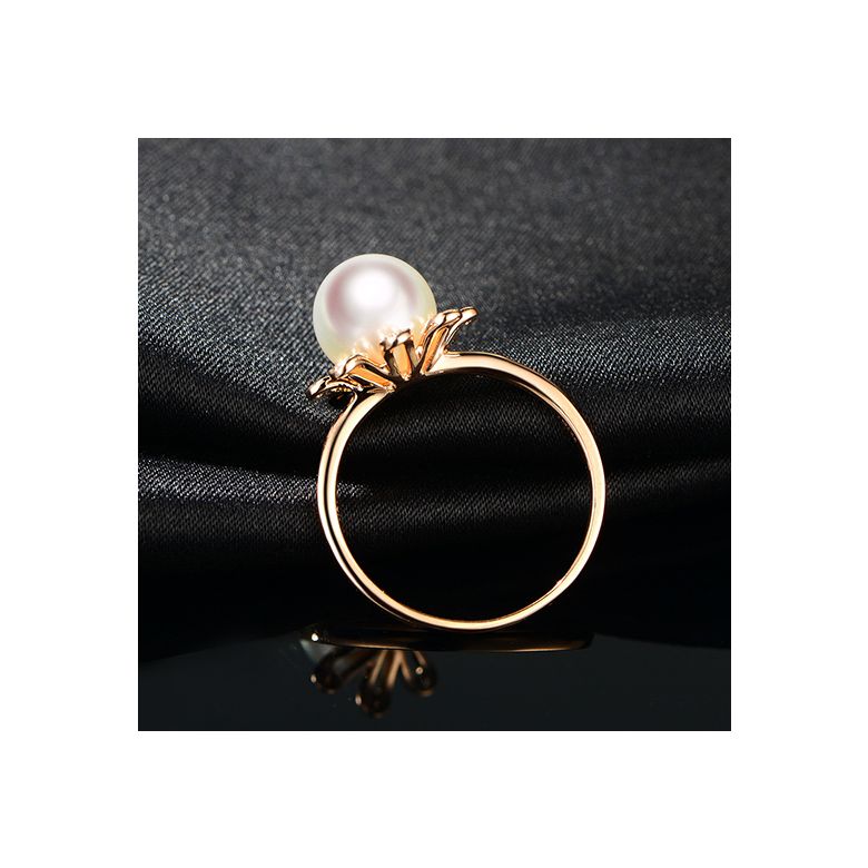 Bague fleur des neiges. Or rose, pétales de diamants - 4
