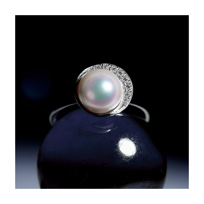 Bague Hinata. Couronne Or blanc et Diamants. Perle Akoya - 5