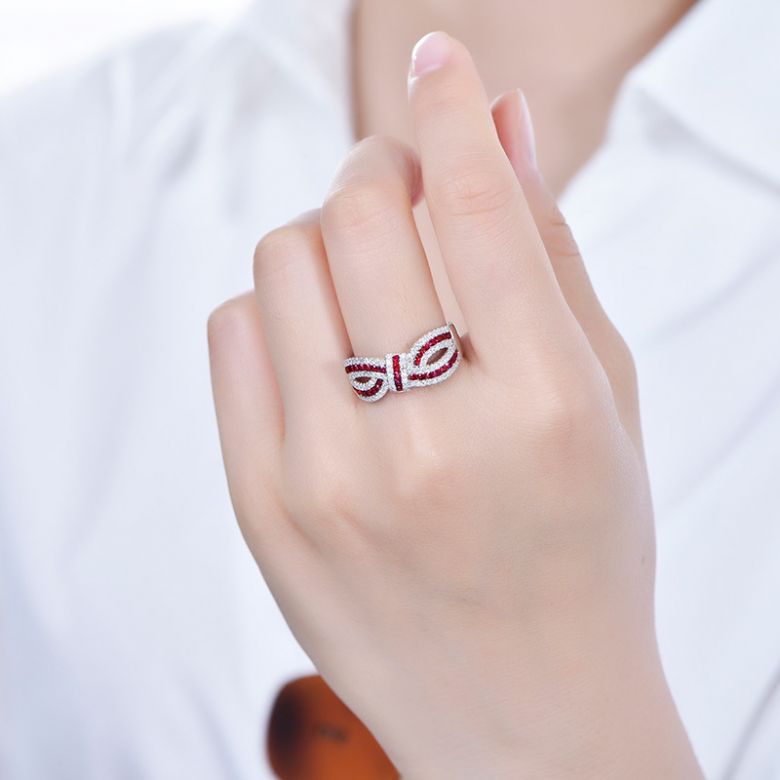 Bague Mandalay I Noeud Or blanc, Rubis, Diamant - 2