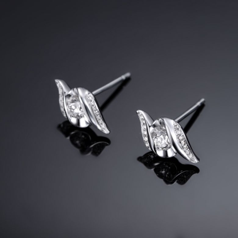 Boucles d'oreilles pendantes. Or blanc Diamants. Carat personnalisable - 4