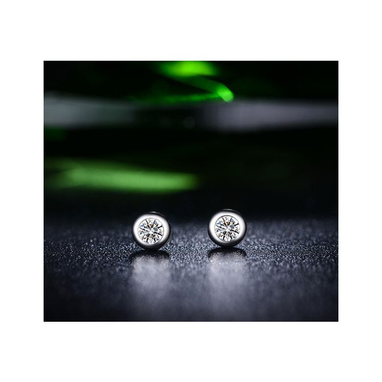 Puces diamants serties clos 0.20ct. Or blanc. Carat personnalisable - 9