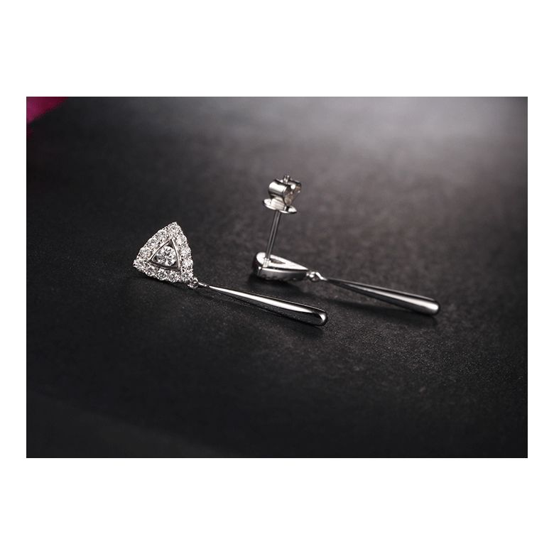 Boucles d'oreilles diamants Or blanc pendantes forme goutte - 5