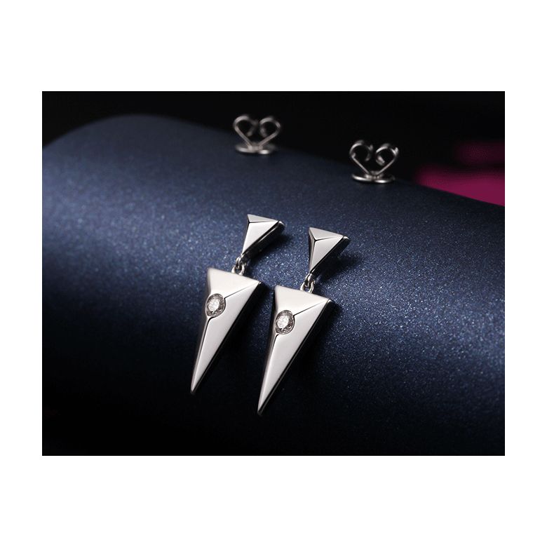 Pendants d'oreilles triangles Or blanc. Diamants 0.10ct - 3