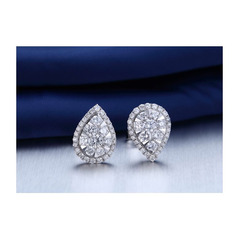 Boucles Oreilles goutte diamants. Or blanc 18cts. Diamants 0.40ct - 4