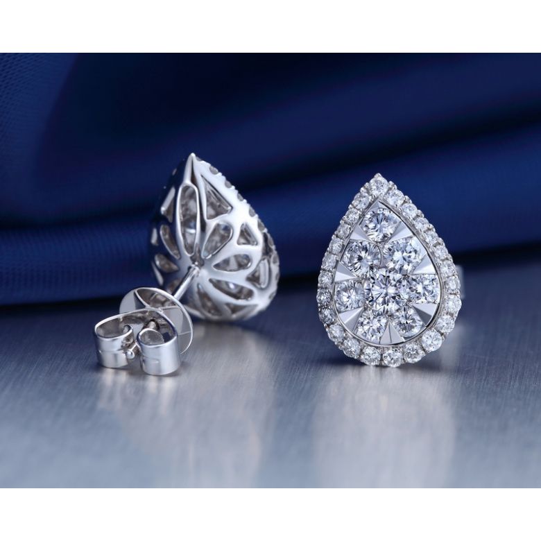 Boucles Oreilles goutte diamants. Or blanc 18cts. Diamants 0.40ct - 3