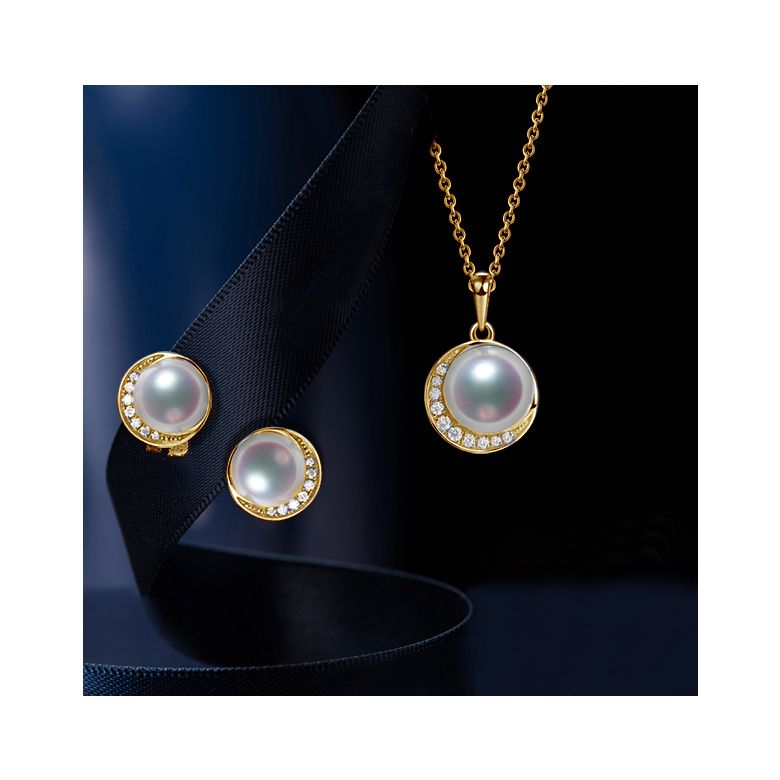 Pendentif et Boucles Hinata. Perles Akoya, Or jaune, diamants. - 1