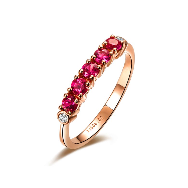 Bague rubis diamants - Sophistiquée et glamour - Or rose - 1