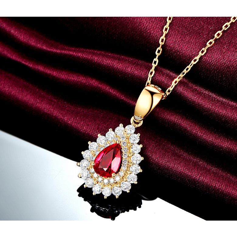 Pendentif rubis rouge vif taillé poire. Diamants sertis et Or jaune - 5