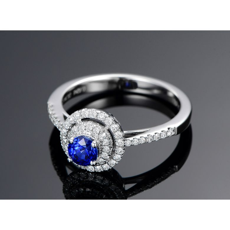 Bague sertissage virtuose Or blanc, diamants et saphir 0.50ct - 8