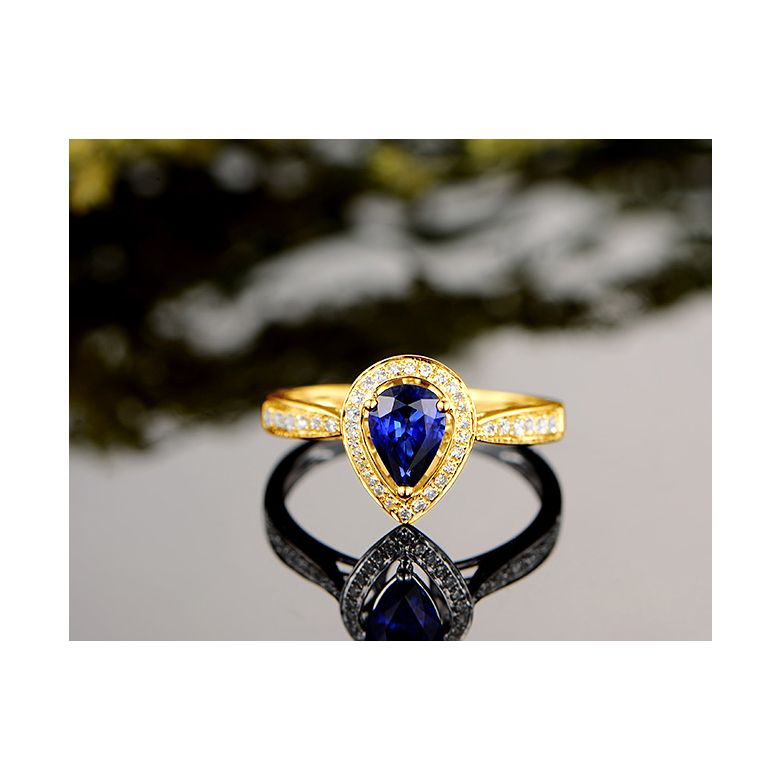 Bague de fiancailles saphir forme poire. Or jaune, diamants - 3