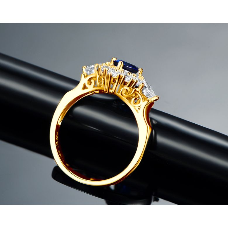 Bague fiançailles saphir diamants et or jaune.  - 7