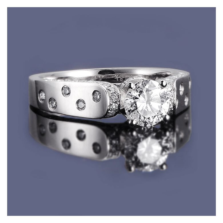 Bague Fiançaille Solitaire Or blanc. Diamants 0.80ct - 3