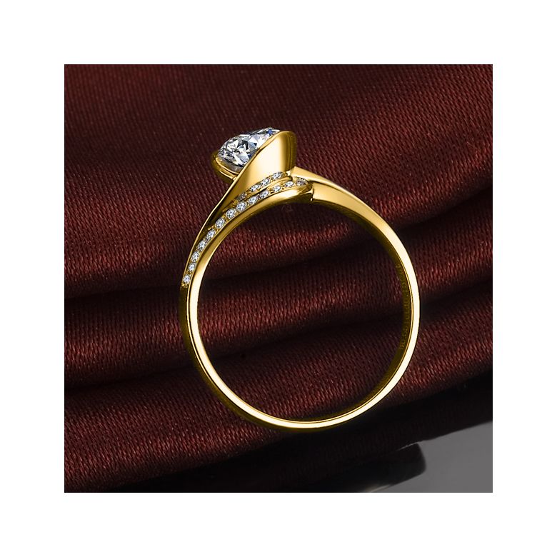 Diamants 0.57ct sur Solitaire Bague Or Jaune - A Une Madone | Gemperles - 7