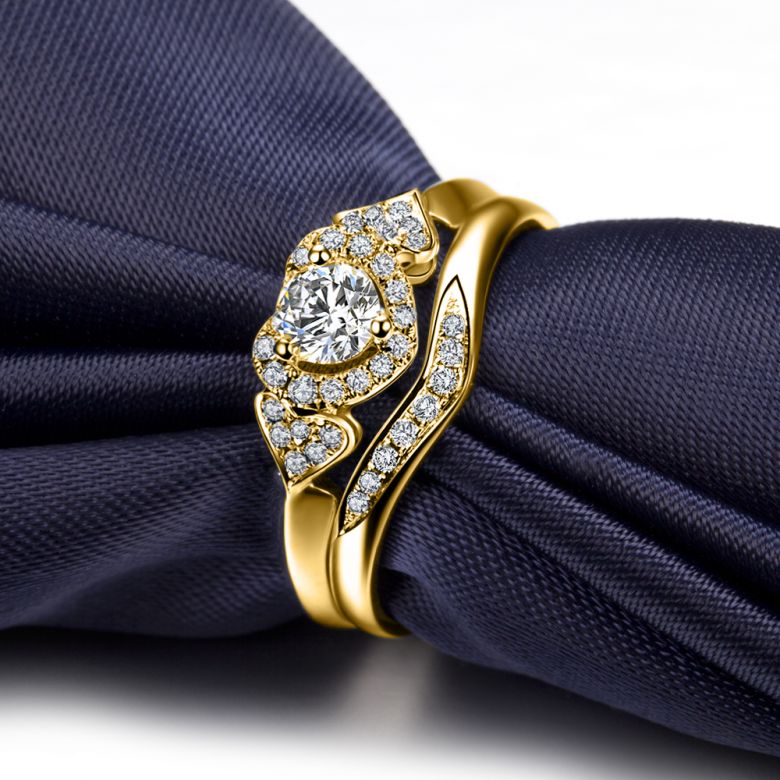 Bague Solitaire Coeurs Splendides - Or Jaune & Diamants | Gemperles - 5