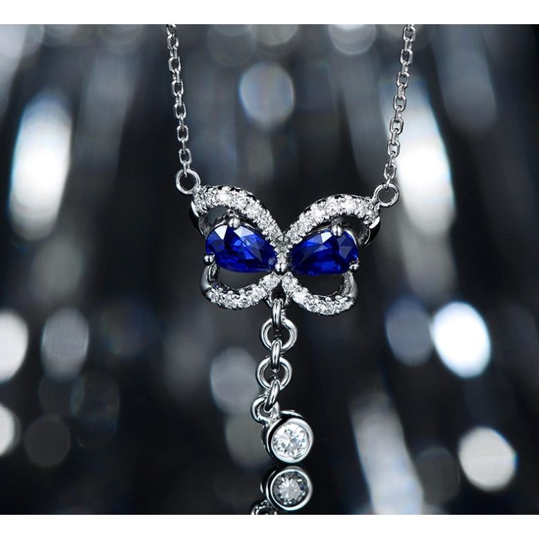 Pendentif papillon saphirs et diamants. Or blanc 18cts - 4